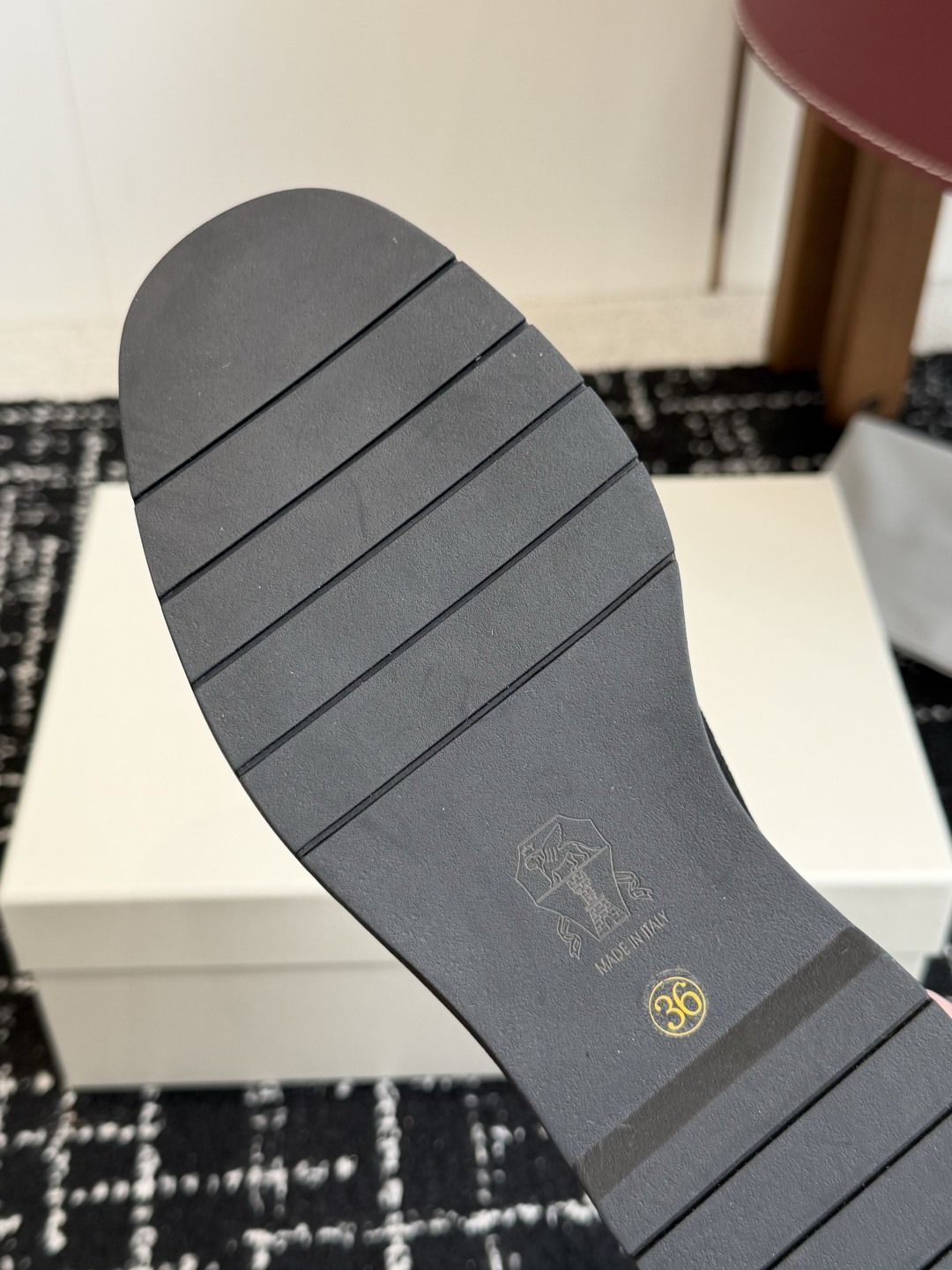 代购级Brunello Cucinelli 26ss 秋冬新款复古乐福鞋‼BC是意大利知名品牌，极简主义
