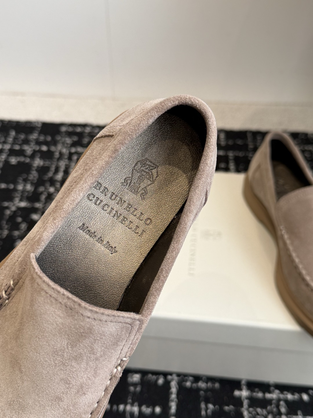 代购级Brunello Cucinelli 26ss 秋冬新款复古乐福鞋‼BC是意大利知名品牌，极简主义