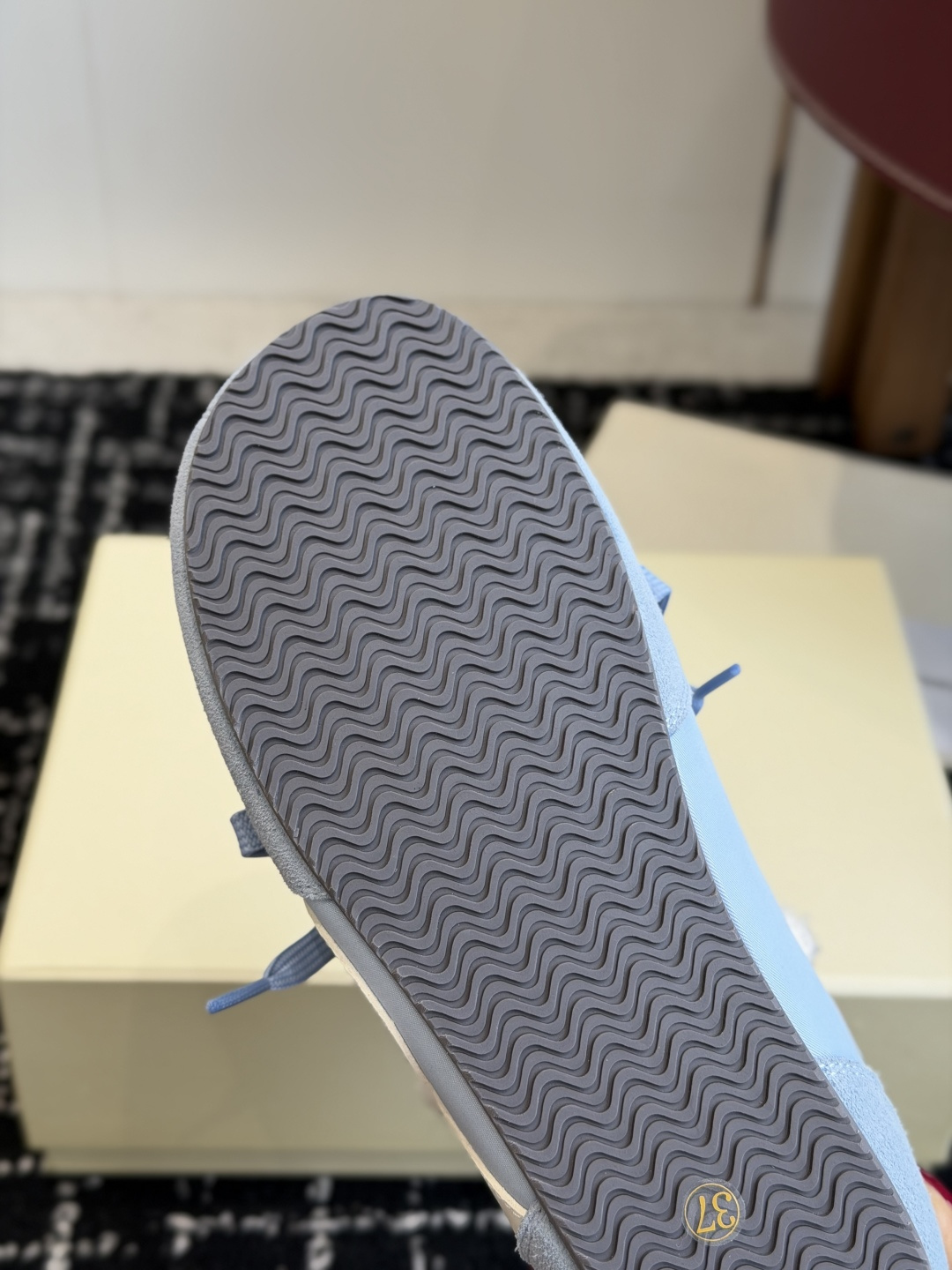 代购级小众品牌13DEMARZO 26ss新款 立体玩偶 溶解鞋 休闲鞋立体小熊玩偶溶解鞋 这双鞋采用独