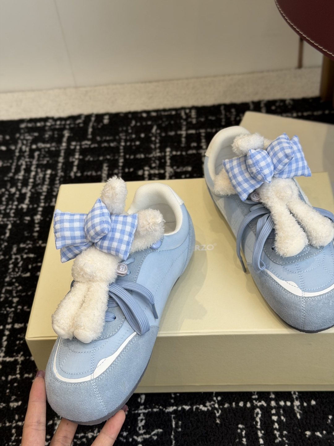 代购级小众品牌13DEMARZO 26ss新款 立体玩偶 溶解鞋 休闲鞋立体小熊玩偶溶解鞋 这双鞋采用独