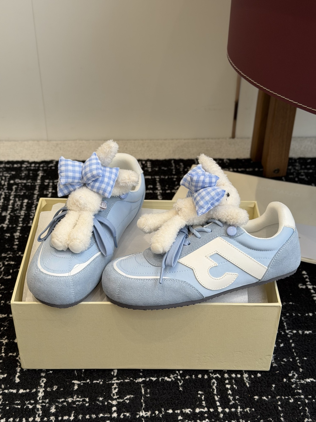 代购级小众品牌13DEMARZO 26ss新款 立体玩偶 溶解鞋 休闲鞋立体小熊玩偶溶解鞋 这双鞋采用独