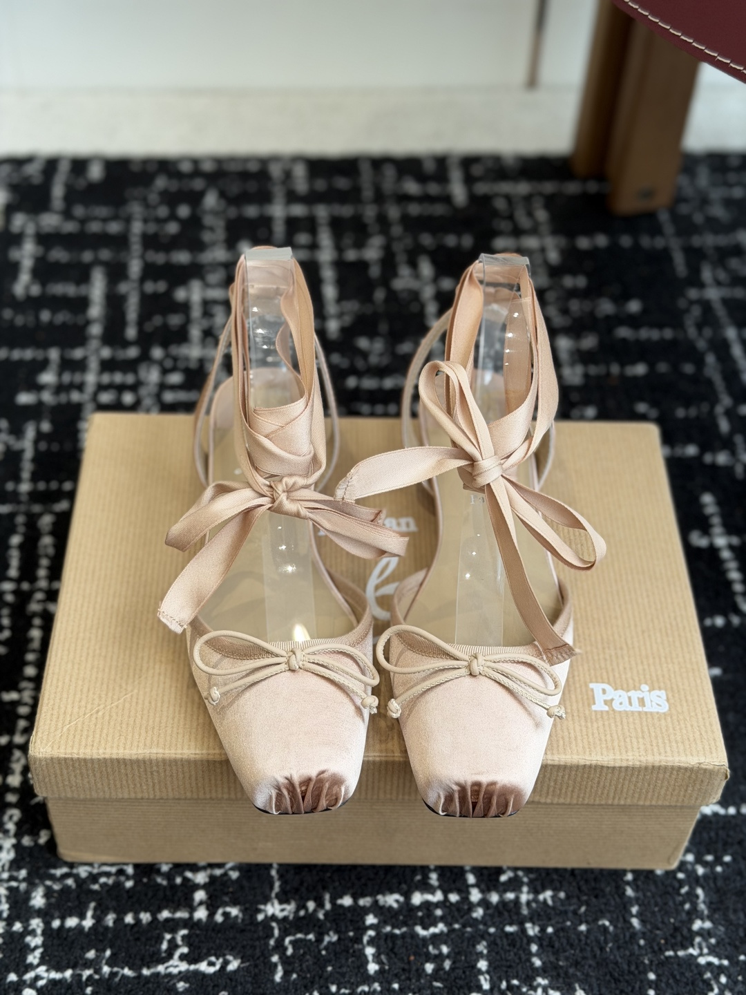 代购级Christian Louboutin 春夏新款时装走秀芭蕾蝴蝶结高跟单鞋 CL红底永远的YYDS
