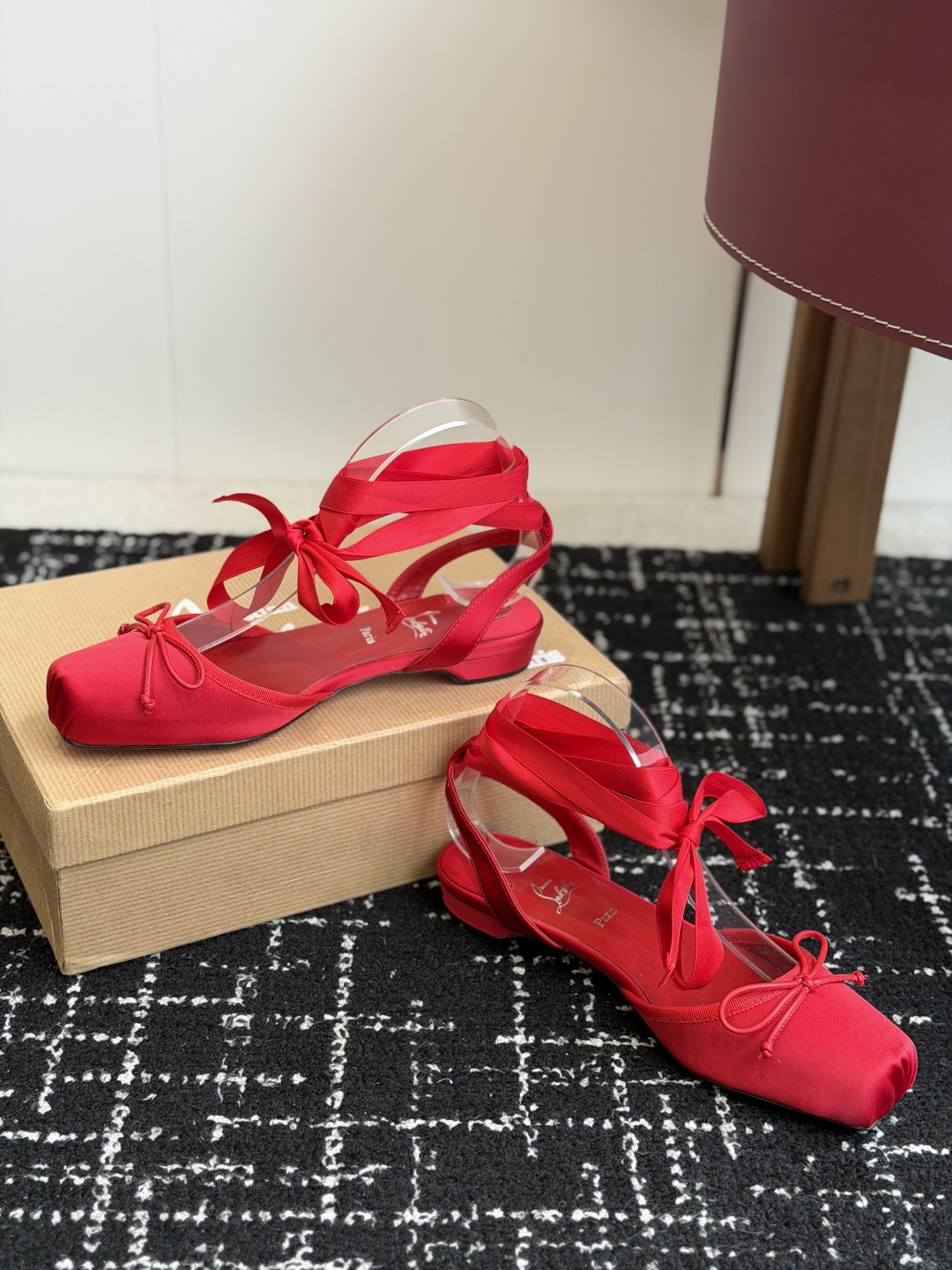 代购级Christian Louboutin 春夏新款时装走秀芭蕾蝴蝶结高跟单鞋 CL红底永远的YYDS
