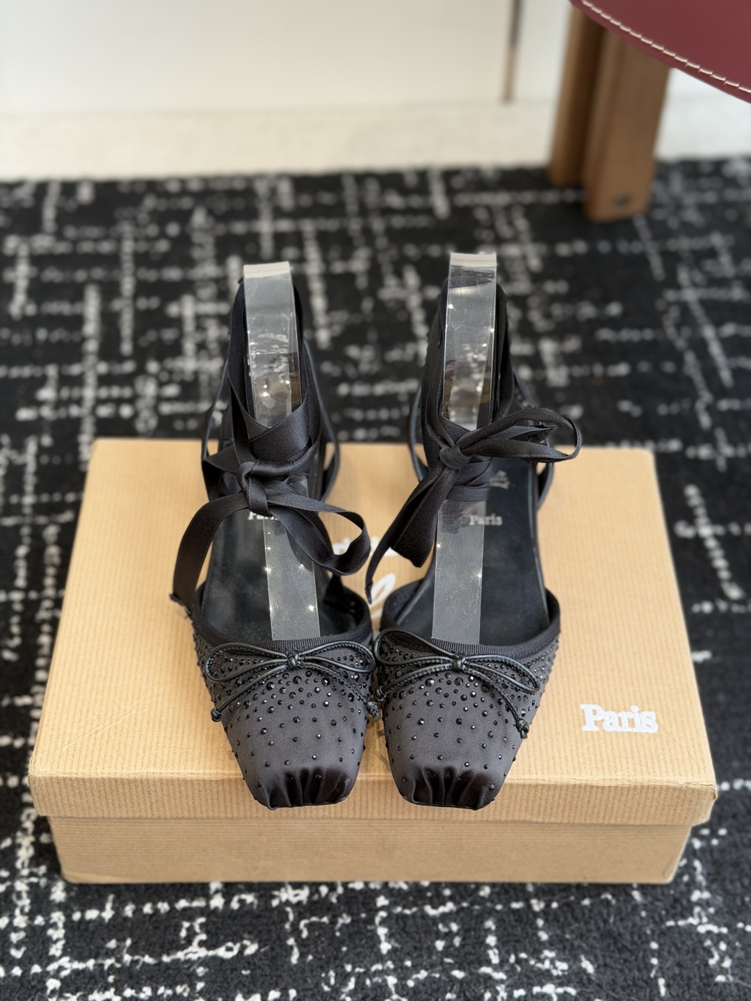 代购级Christian Louboutin 春夏新款时装走秀芭蕾蝴蝶结高跟单鞋 CL红底永远的YYDS