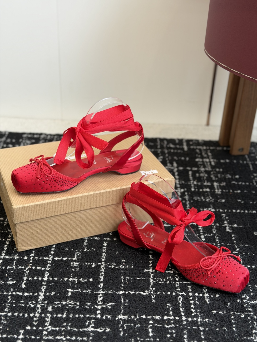 代购级Christian Louboutin 春夏新款时装走秀芭蕾蝴蝶结高跟单鞋 CL红底永远的YYDS