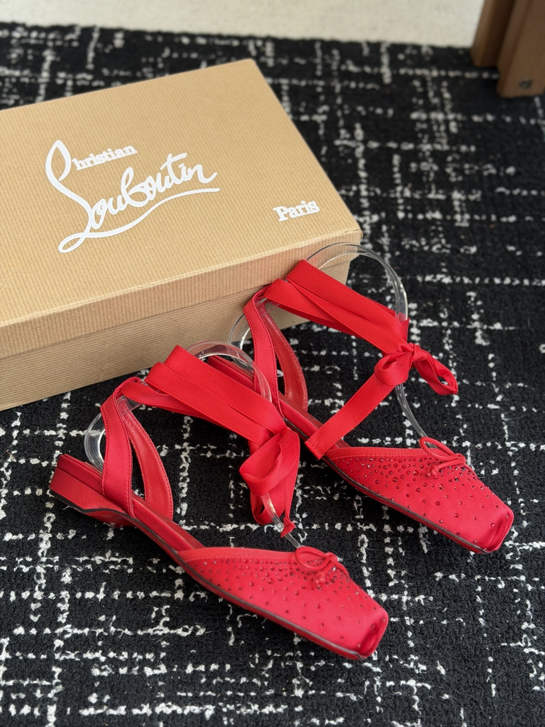 代购级Christian Louboutin 春夏新款时装走秀芭蕾蝴蝶结高跟单鞋 CL红底永远的YYDS