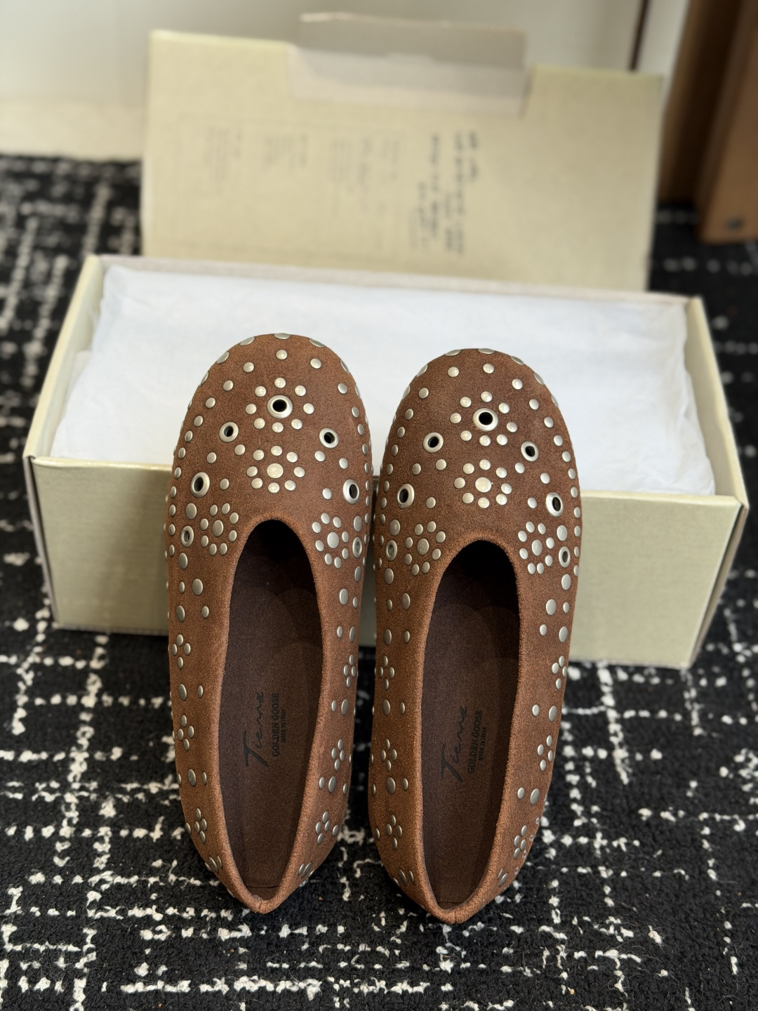 代购级𝐆𝐨𝐥𝐝𝐞𝐧𝐆𝐨𝐨𝐬𝐞新品｜懒人一脚蹬小船鞋GGDB全新Tierra 系列灵感源自威尼斯贡多拉拖鞋