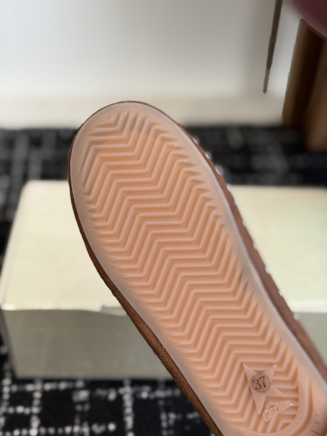 代购级𝐆𝐨𝐥𝐝𝐞𝐧𝐆𝐨𝐨𝐬𝐞新品｜懒人一脚蹬小船鞋GGDB全新Tierra 系列灵感源自威尼斯贡多拉拖鞋
