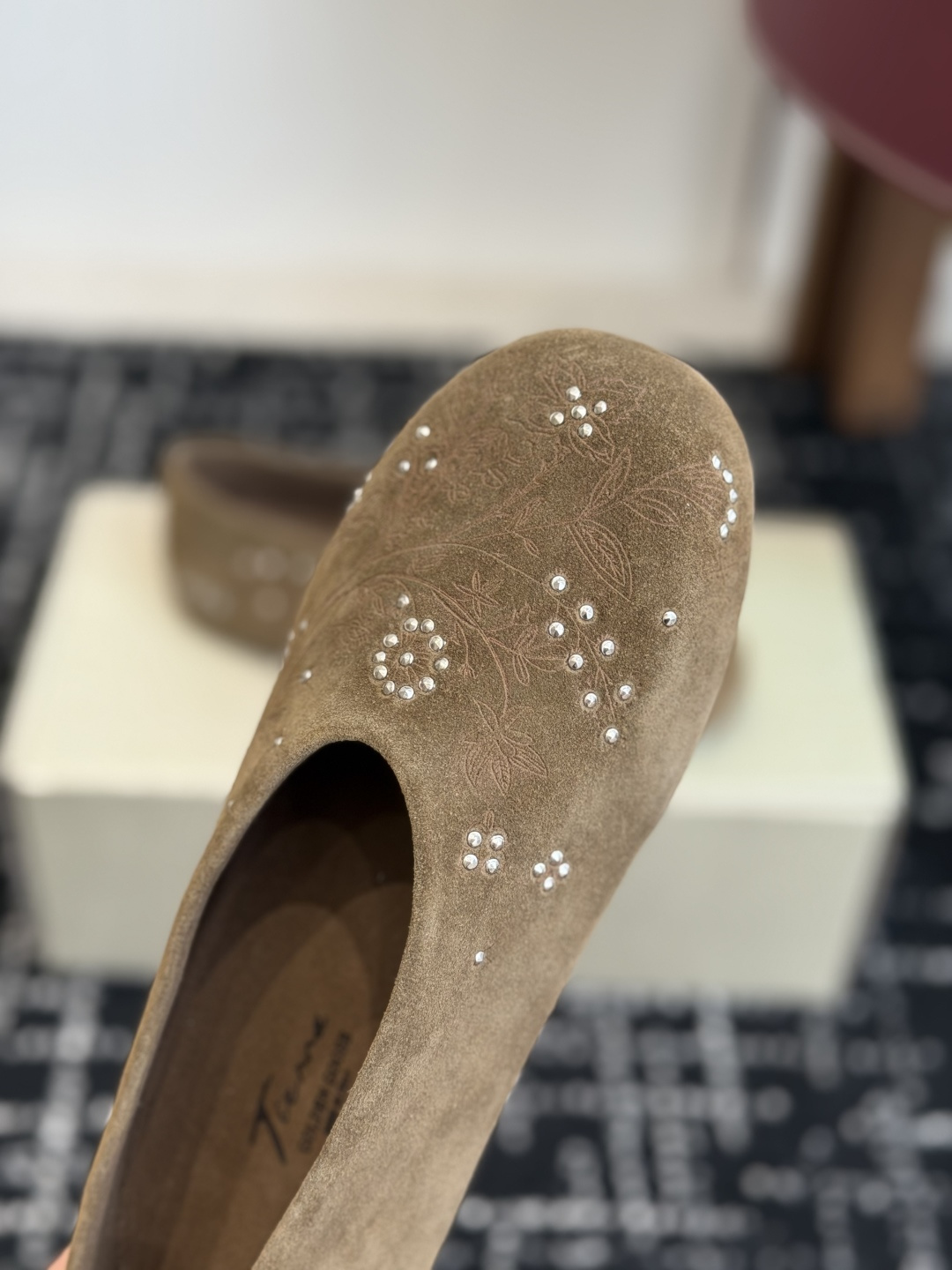 代购级𝐆𝐨𝐥𝐝𝐞𝐧𝐆𝐨𝐨𝐬𝐞新品｜懒人一脚蹬小船鞋GGDB全新Tierra 系列灵感源自威尼斯贡多拉拖鞋