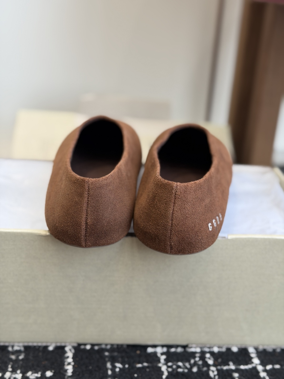 代购级𝐆𝐨𝐥𝐝𝐞𝐧𝐆𝐨𝐨𝐬𝐞新品｜懒人一脚蹬小船鞋GGDB全新Tierra 系列灵感源自威尼斯贡多拉拖鞋