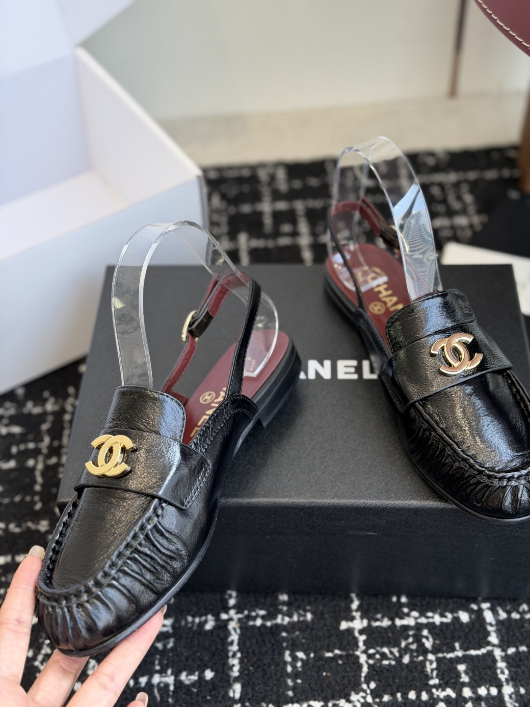 代购级Chanel 26ss 小香 新款 半拖 凉鞋鞋春夏香家必备爆款女神系列，拥有香家特色优雅名媛气质