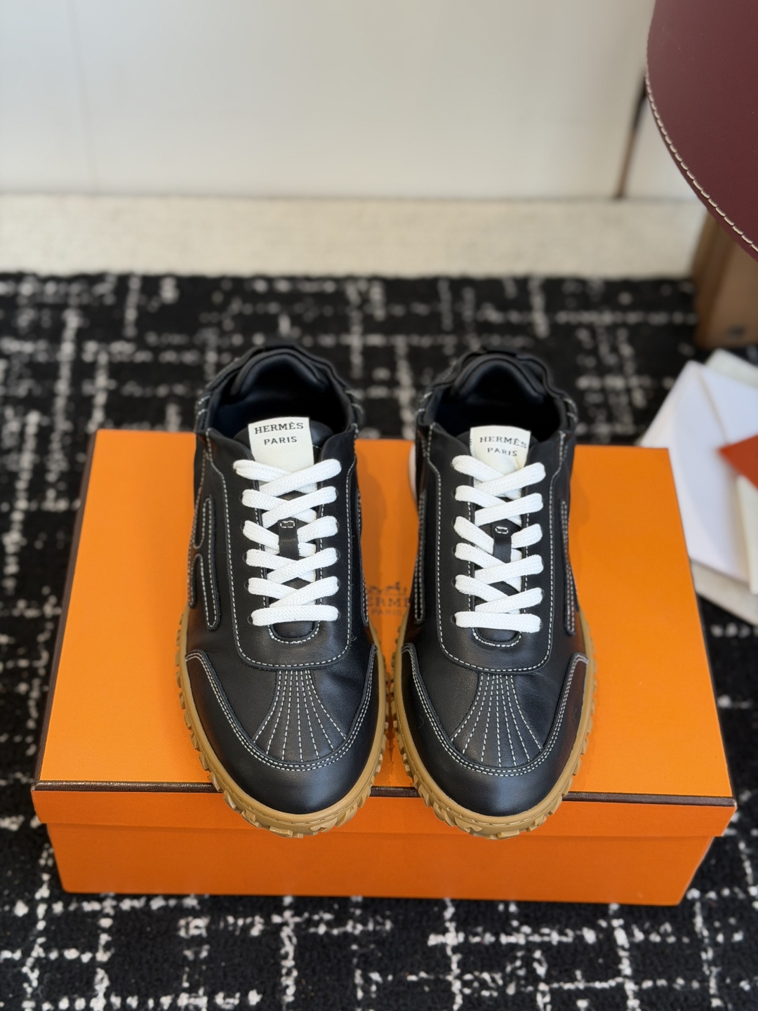 代购级情侣款Hermes26ss爱马仕的jet系列麂皮运动鞋，情侣款 简直就是一年四季日常通勤、休闲时光