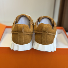 Hermes 情侣款 休闲鞋 爱马仕作为奢侈品牌中的巨头,所出的单品一直备受大家欢迎!男士+10今天这款 Hermes 情侣款 休闲鞋 爱马仕作为奢侈品牌中的巨头,所出的单品一直备受大家欢迎!男士+10今天这款