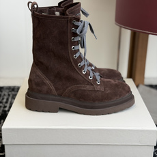 代购级 Brunello Cucineli ss26new arrival~ 布鲁内诺库奇内利|秋冬新款马丁靴 上脚帅气 代购级 Brunello Cucineli ss26new arrival~ 布鲁内诺库奇内利|秋冬新款马丁靴 上脚帅气