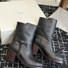 代购级 Brunello Cucineli ss26new arrival~ 布鲁内诺库奇内利|秋冬新款马丁靴 上脚帅气 代购级 Brunello Cucineli ss26new arrival~ 布鲁内诺库奇内利|秋冬新款马丁靴 上脚帅气
