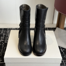 代购级 Brunello Cucineli ss26new arrival~ 布鲁内诺库奇内利|秋冬新款马丁靴 上脚帅气 代购级 Brunello Cucineli ss26new arrival~ 布鲁内诺库奇内利|秋冬新款马丁靴 上脚帅气