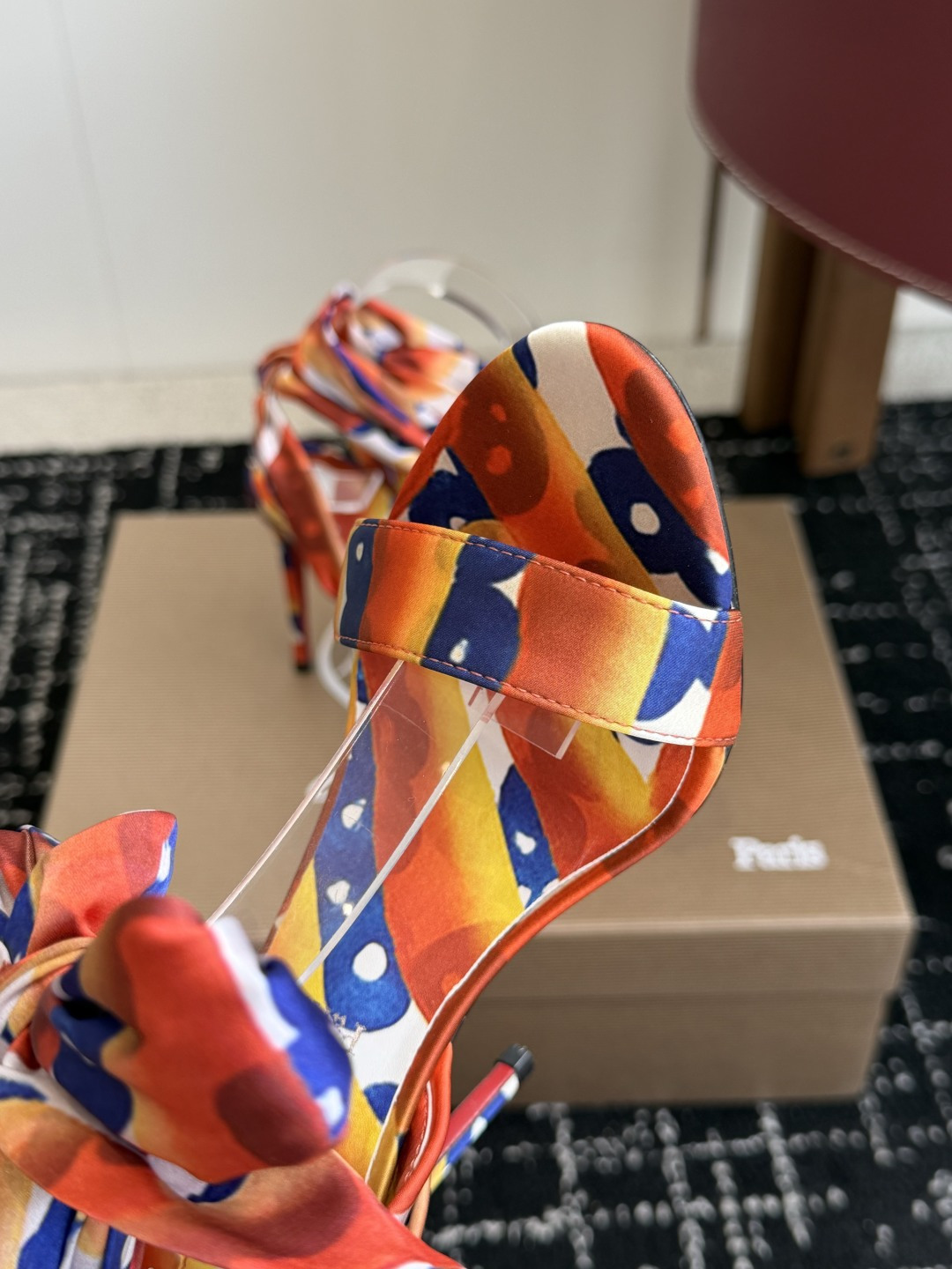 代购级 Christian Louboutin 春夏新款时装走秀芭蕾蝴蝶结高跟单鞋 CL红底永远的YYDS 𝐶ℎ𝑟𝑖𝑠 代购级 Christian Louboutin 春夏新款时装走秀芭蕾蝴蝶结高跟单鞋 CL红底永远的YYDS 𝐶ℎ𝑟𝑖𝑠