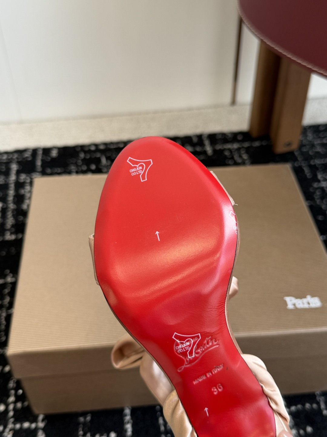 代购级 Christian Louboutin 春夏新款时装走秀芭蕾蝴蝶结高跟单鞋  CL红底永远的YYDS 𝐶ℎ𝑟𝑖𝑠