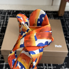 代购级 Christian Louboutin 春夏新款时装走秀芭蕾蝴蝶结高跟凉拖 CL红底永远的YYDS 𝐶ℎ𝑟𝑖𝑠𝑡 代购级 Christian Louboutin 春夏新款时装走秀芭蕾蝴蝶结高跟凉拖 CL红底永远的YYDS 𝐶ℎ𝑟𝑖𝑠𝑡