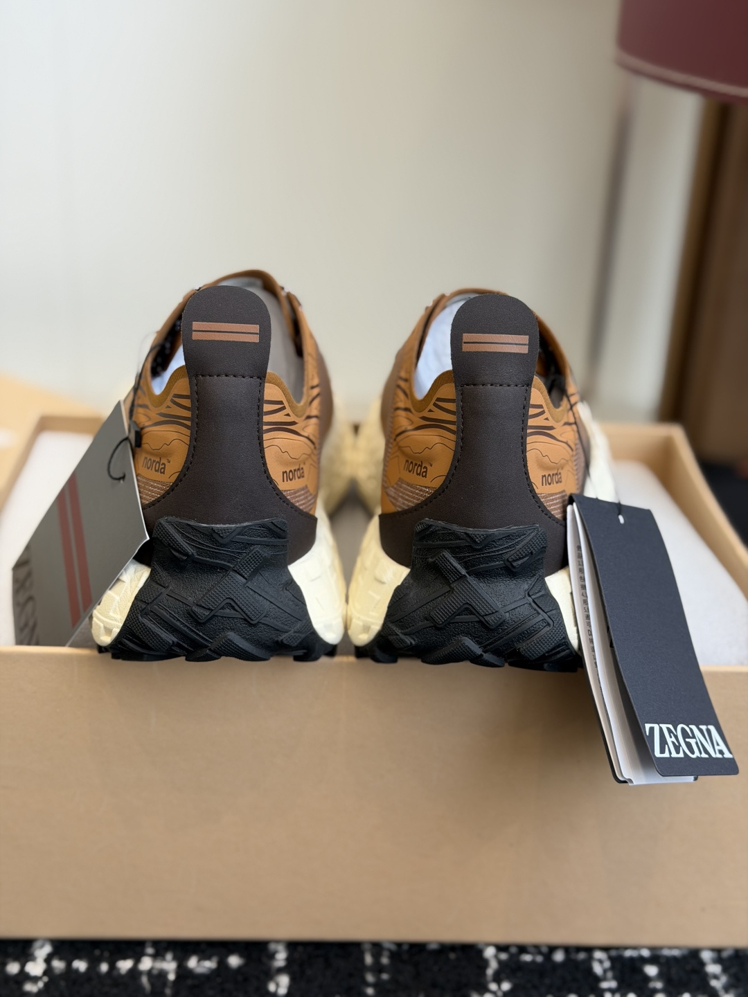 代购级 ZEGNA 杰尼亚 (男款)系列 户外 休闲 厚底运动鞋 原版购入开发 做货 这款黑色皮革 Triple St 代购级 ZEGNA 杰尼亚 (男款)系列 户外 休闲 厚底运动鞋 原版购入开发 做货 这款黑色皮革 Triple St
