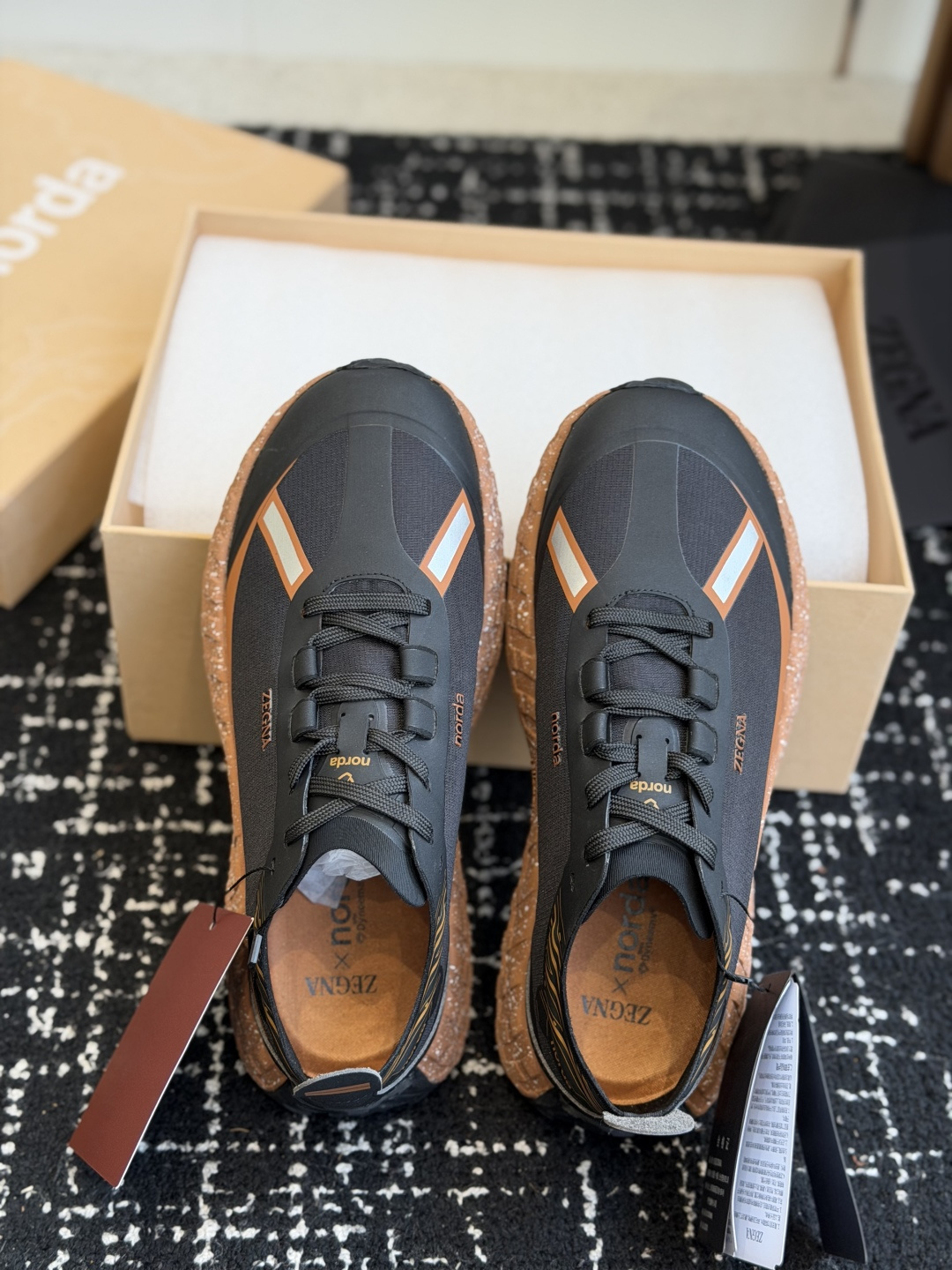 代购级 ZEGNA 杰尼亚 (男款)系列 户外 休闲 厚底运动鞋 原版购入开发 做货 这款黑色皮革 Triple St 代购级 ZEGNA 杰尼亚 (男款)系列 户外 休闲 厚底运动鞋 原版购入开发 做货 这款黑色皮革 Triple St