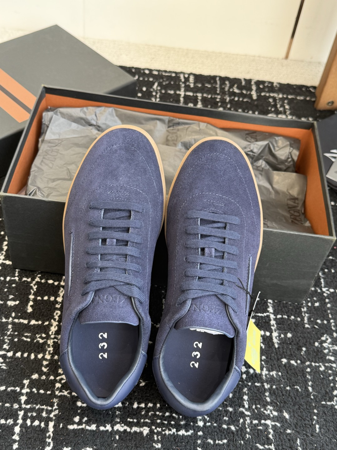 代购级 ZEGNA 杰尼亚 (男款)系列 户外 休闲 运动鞋 吴磊同款 原版购入开发 做货 这款黑色皮革 Triple 代购级 ZEGNA 杰尼亚 (男款)系列 户外 休闲 运动鞋 吴磊同款 原版购入开发 做货 这款黑色皮革 Triple