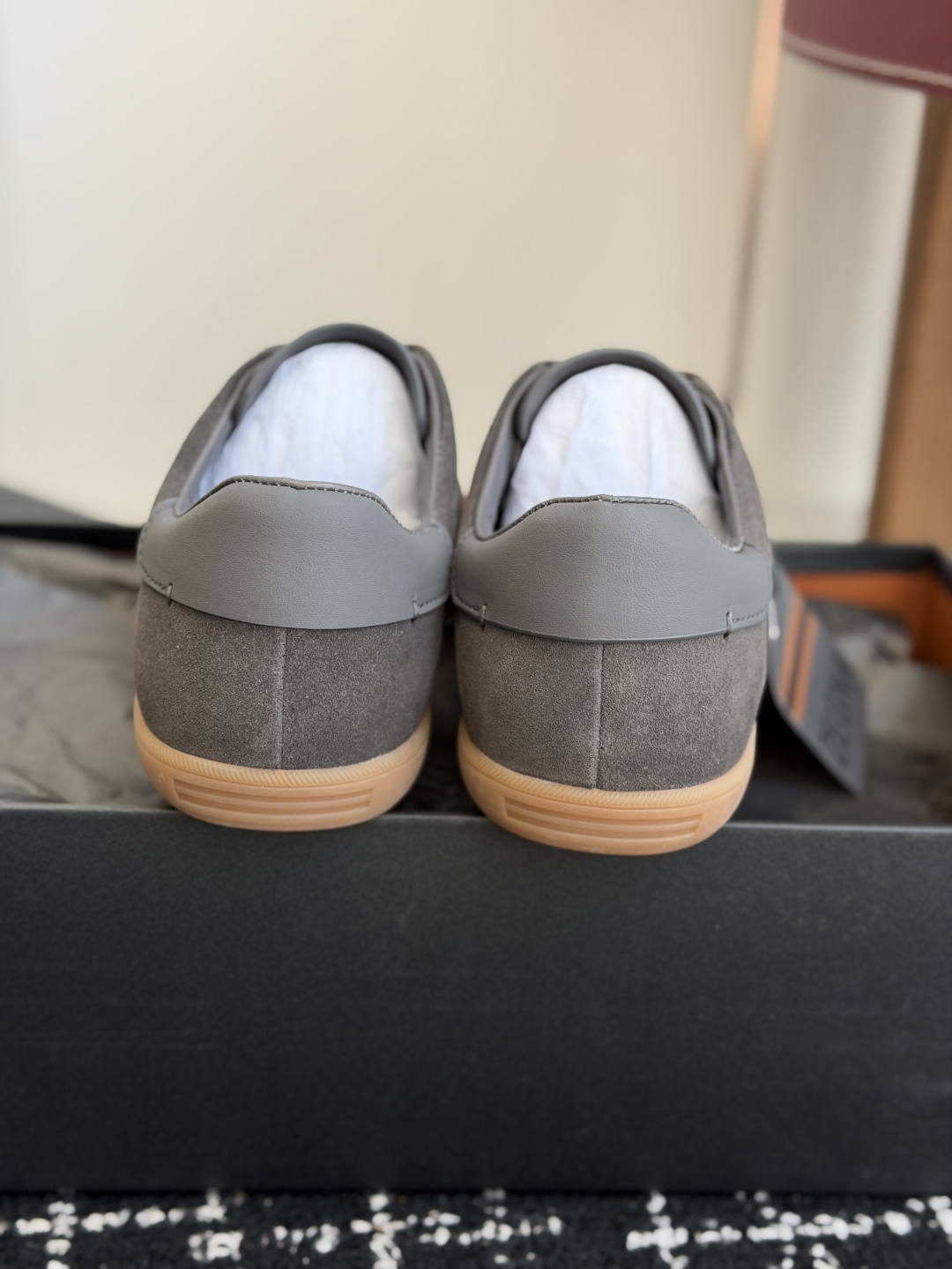 代购级 ZEGNA 杰尼亚 (男款)系列 户外 休闲 运动鞋 吴磊同款 原版购入开发 做货 这款黑色皮革 Triple 代购级 ZEGNA 杰尼亚 (男款)系列 户外 休闲 运动鞋 吴磊同款 原版购入开发 做货 这款黑色皮革 Triple