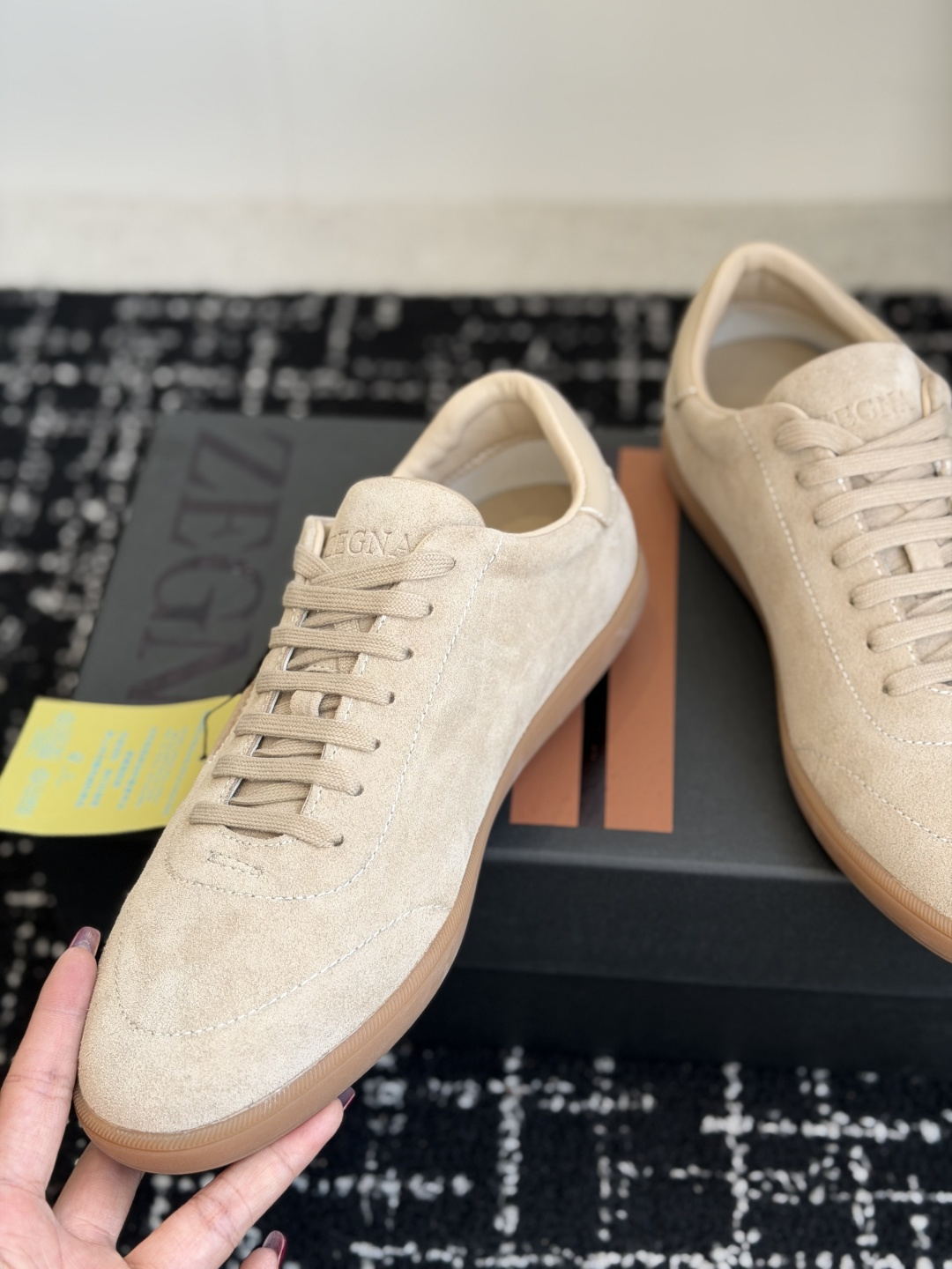 代购级 ZEGNA 杰尼亚 (男款)系列 户外 休闲 运动鞋 吴磊同款 原版购入开发 做货 这款黑色皮革 Triple 代购级 ZEGNA 杰尼亚 (男款)系列 户外 休闲 运动鞋 吴磊同款 原版购入开发 做货 这款黑色皮革 Triple