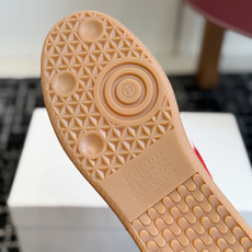 代购级 MaisonMargiela MM6 马吉拉 26新色 情侣款 德训鞋 休闲 运动鞋 原版购入开发 做货 鬼才 代购级 MaisonMargiela MM6 马吉拉 26新色 情侣款 德训鞋 休闲 运动鞋 原版购入开发 做货 鬼才