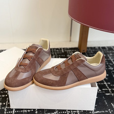 代购级 MaisonMargiela MM6 马吉拉 26新色 情侣款 德训鞋 休闲 运动鞋 原版购入开发 做货 鬼才 代购级 MaisonMargiela MM6 马吉拉 26新色 情侣款 德训鞋 休闲 运动鞋 原版购入开发 做货 鬼才