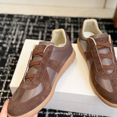 代购级 MaisonMargiela MM6 马吉拉 26新色 情侣款 德训鞋 休闲 运动鞋 原版购入开发 做货 鬼才 代购级 MaisonMargiela MM6 马吉拉 26新色 情侣款 德训鞋 休闲 运动鞋 原版购入开发 做货 鬼才