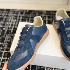 代购级 MaisonMargiela MM6 马吉拉 26新色 情侣款 德训鞋 休闲 运动鞋 原版购入开发 做货 鬼才 代购级 MaisonMargiela MM6 马吉拉 26新色 情侣款 德训鞋 休闲 运动鞋 原版购入开发 做货 鬼才
