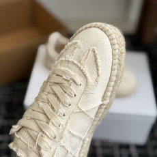 代购级 MaisonMargiela MM6 马吉拉 26ss休闲 渔夫鞋 经典永不过时的鞋型 简约的设计 极具辨识度的 代购级 MaisonMargiela MM6 马吉拉 26ss休闲 渔夫鞋 经典永不过时的鞋型 简约的设计 极具辨识度的