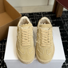 代购级 MaisonMargiela MM6 马吉拉 26ss休闲 渔夫鞋 经典永不过时的鞋型 简约的设计 极具辨识度的 代购级 MaisonMargiela MM6 马吉拉 26ss休闲 渔夫鞋 经典永不过时的鞋型 简约的设计 极具辨识度的