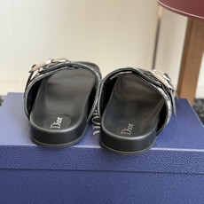 代购级 Dior 25ss 春夏最新款 男士超轻发泡大底 凉拖 夏威夷沙滩运动拖鞋 Angelababy入主迪·奥春 代购级 Dior 25ss 春夏最新款 男士超轻发泡大底 凉拖 夏威夷沙滩运动拖鞋 Angelababy入主迪·奥春