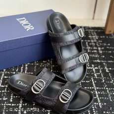 代购级 Dior 25ss 春夏最新款 男士超轻发泡大底 凉拖 夏威夷沙滩运动拖鞋 Angelababy入主迪·奥春 代购级 Dior 25ss 春夏最新款 男士超轻发泡大底 凉拖 夏威夷沙滩运动拖鞋 Angelababy入主迪·奥春