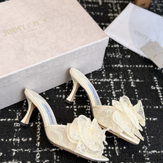 东莞代购级 Jimmy Choo jc 周仰杰 新款蕾丝高跟鞋,这对复古小蕾丝,绝对是鞋柜C位的不二之选!它不只是一 东莞代购级 Jimmy Choo jc 周仰杰 新款蕾丝高跟鞋,这对复古小蕾丝,绝对是鞋柜C位的不二之选!它不只是一