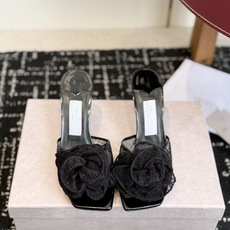 东莞代购级 Jimmy Choo jc 周仰杰 新款蕾丝高跟鞋,这对复古小蕾丝,绝对是鞋柜C位的不二之选!它不只是一 东莞代购级 Jimmy Choo jc 周仰杰 新款蕾丝高跟鞋,这对复古小蕾丝,绝对是鞋柜C位的不二之选!它不只是一