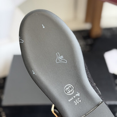 代购级(⚠️官网同步✈️盒包装) Chanel 26ss 小香 新款 硬币花 玛丽珍 乐福鞋春夏香家必备爆款 女神系列, 代购级(⚠️官网同步✈️盒包装) Chanel 26ss 小香 新款 硬币花 玛丽珍 乐福鞋春夏香家必备爆款 女神系列,