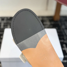 代购级 Dior 26ss 春夏最新款 超轻凉拖 夏威夷沙滩运动拖鞋 官顶级品质 抢先登陆 多色开售 码数吻合 配 代购级 Dior 26ss 春夏最新款 超轻凉拖 夏威夷沙滩运动拖鞋 官顶级品质 抢先登陆 多色开售 码数吻合 配