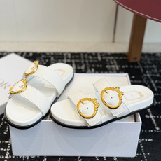 代购级 Dior 26ss 春夏最新款 超轻凉拖 夏威夷沙滩运动拖鞋 官顶级品质 抢先登陆 多色开售 码数吻合 配 代购级 Dior 26ss 春夏最新款 超轻凉拖 夏威夷沙滩运动拖鞋 官顶级品质 抢先登陆 多色开售 码数吻合 配