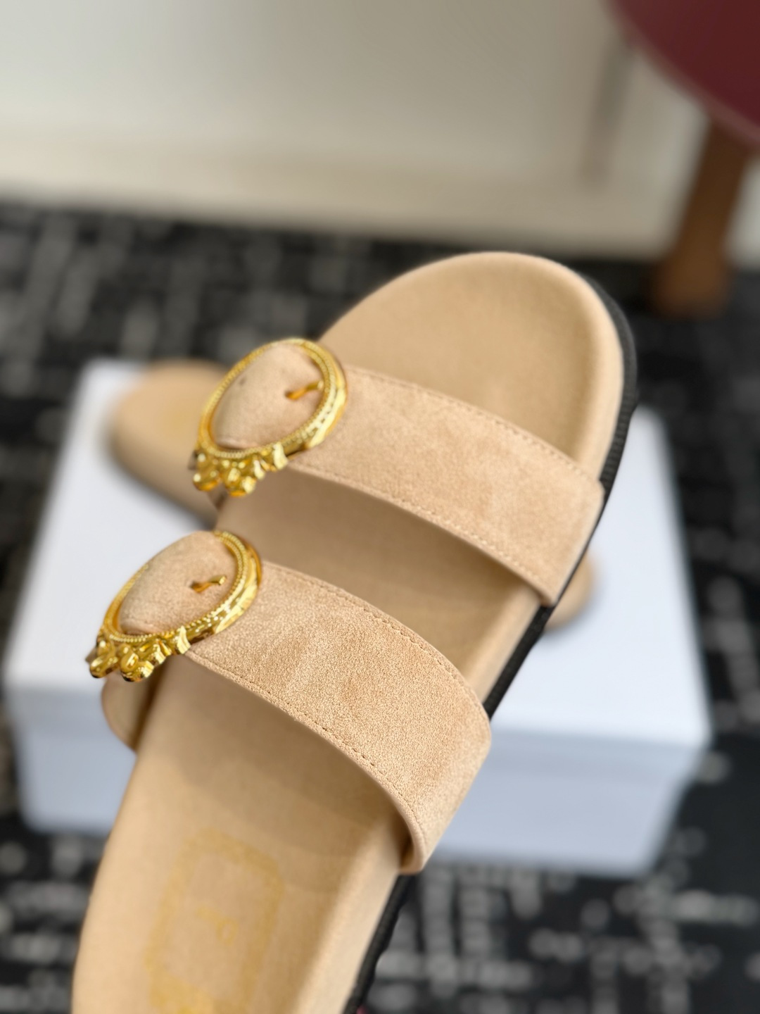 代购级 Dior 26ss 春夏最新款 超轻凉拖 夏威夷沙滩运动拖鞋 官顶级品质 抢先登陆 多色开售 码数吻合 配 代购级 Dior 26ss 春夏最新款 超轻凉拖 夏威夷沙滩运动拖鞋 官顶级品质 抢先登陆 多色开售 码数吻合 配