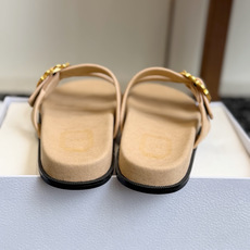 代购级 Dior 26ss 春夏最新款 超轻凉拖 夏威夷沙滩运动拖鞋 官顶级品质 抢先登陆 多色开售 码数吻合 配 代购级 Dior 26ss 春夏最新款 超轻凉拖 夏威夷沙滩运动拖鞋 官顶级品质 抢先登陆 多色开售 码数吻合 配