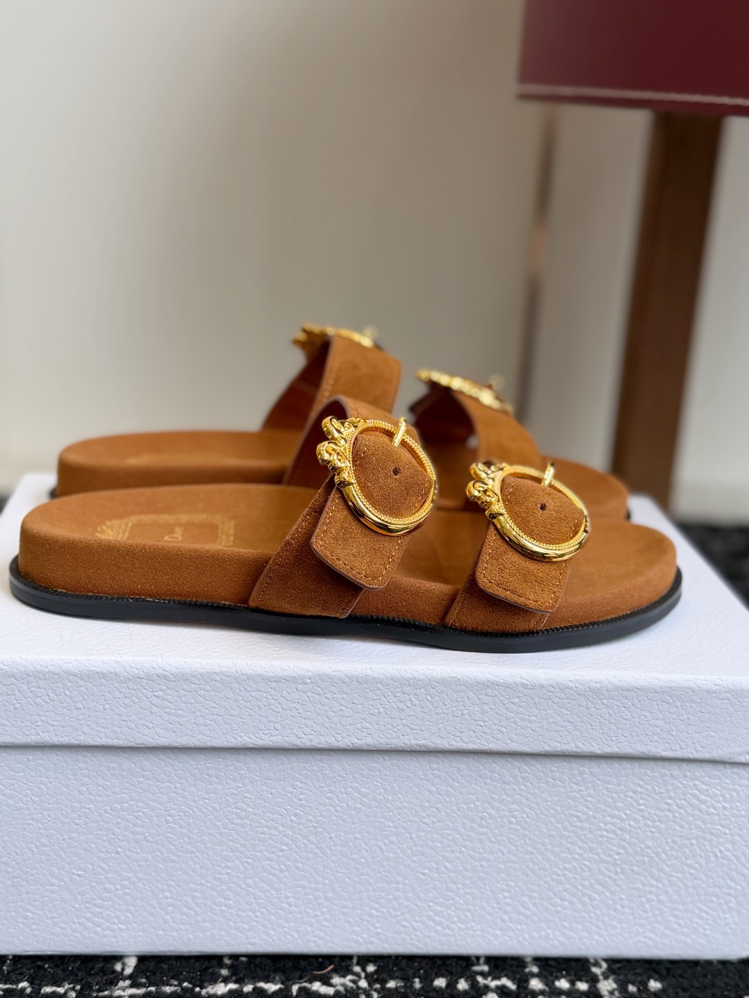 代购级 Dior 26ss 春夏最新款 超轻凉拖 夏威夷沙滩运动拖鞋 官顶级品质 抢先登陆 多色开售 码数吻合 配 代购级 Dior 26ss 春夏最新款 超轻凉拖 夏威夷沙滩运动拖鞋 官顶级品质 抢先登陆 多色开售 码数吻合 配