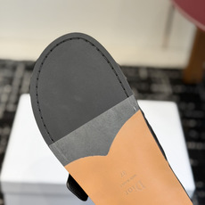 代购级 Dior 26ss 春夏最新款 超轻凉拖 夏威夷沙滩运动拖鞋 官顶级品质 抢先登陆 多色开售 码数吻合 配 代购级 Dior 26ss 春夏最新款 超轻凉拖 夏威夷沙滩运动拖鞋 官顶级品质 抢先登陆 多色开售 码数吻合 配