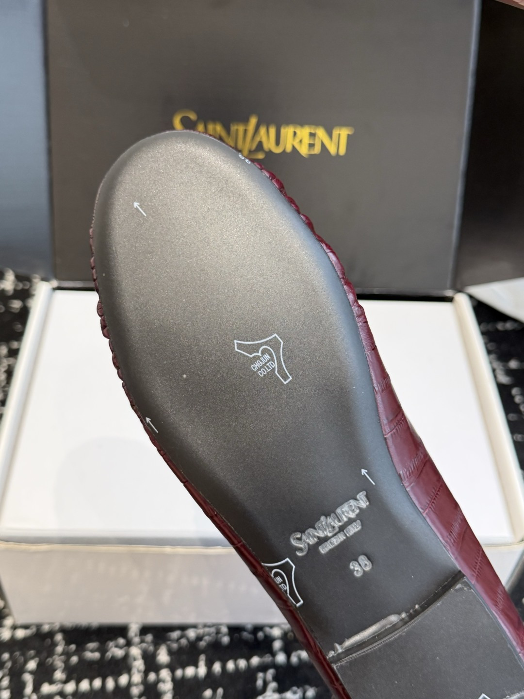 代购级(⚠️官网同步✈️盒包装) YSL Yves Saint Laurent (杨树林)大爆款情侣 樂福鞋小牛皮制造 代购级(⚠️官网同步✈️盒包装) YSL Yves Saint Laurent (杨树林)大爆款情侣 樂福鞋小牛皮制造