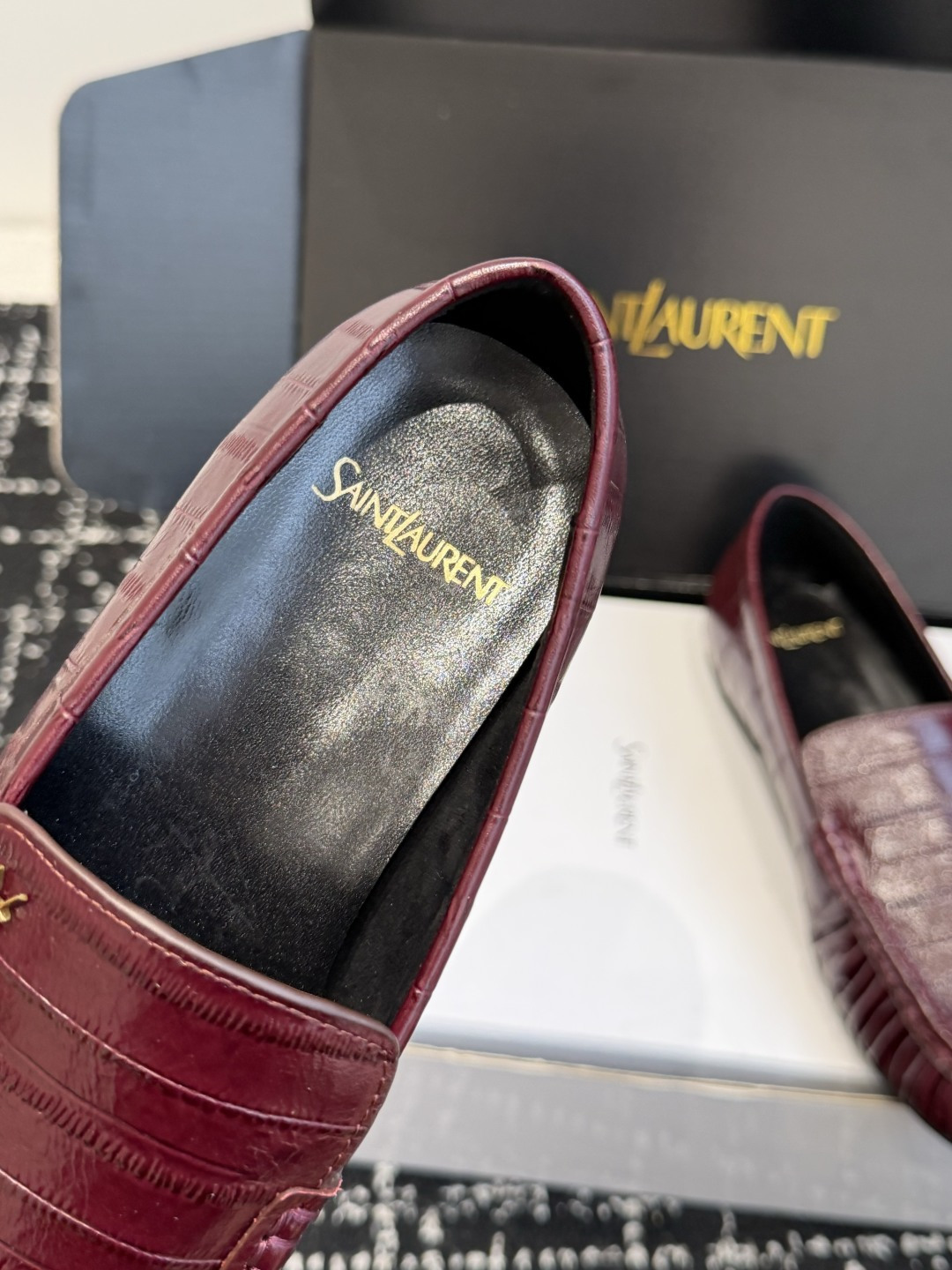 代购级(⚠️官网同步✈️盒包装) YSL Yves Saint Laurent (杨树林)大爆款情侣 樂福鞋小牛皮制造 代购级(⚠️官网同步✈️盒包装) YSL Yves Saint Laurent (杨树林)大爆款情侣 樂福鞋小牛皮制造