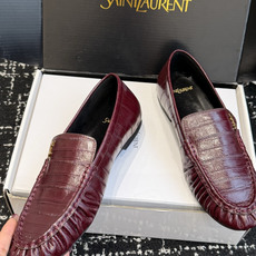 代购级(⚠️官网同步✈️盒包装) YSL Yves Saint Laurent (杨树林)大爆款情侣 樂福鞋小牛皮制造 代购级(⚠️官网同步✈️盒包装) YSL Yves Saint Laurent (杨树林)大爆款情侣 樂福鞋小牛皮制造