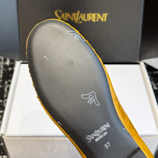 代购级(⚠️官网同步✈️盒包装) YSL Yves Saint Laurent (杨树林)大爆款情侣 樂福鞋小牛皮制造 代购级(⚠️官网同步✈️盒包装) YSL Yves Saint Laurent (杨树林)大爆款情侣 樂福鞋小牛皮制造