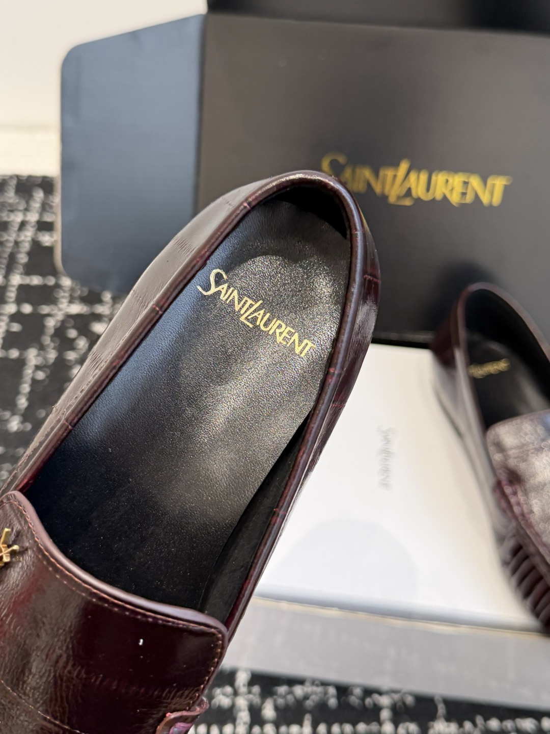 代购级(⚠️官网同步✈️盒包装) YSL Yves Saint Laurent (杨树林)大爆款情侣 樂福鞋小牛皮制造 代购级(⚠️官网同步✈️盒包装) YSL Yves Saint Laurent (杨树林)大爆款情侣 樂福鞋小牛皮制造